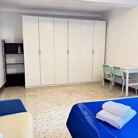 Gest Short Rent 3 *